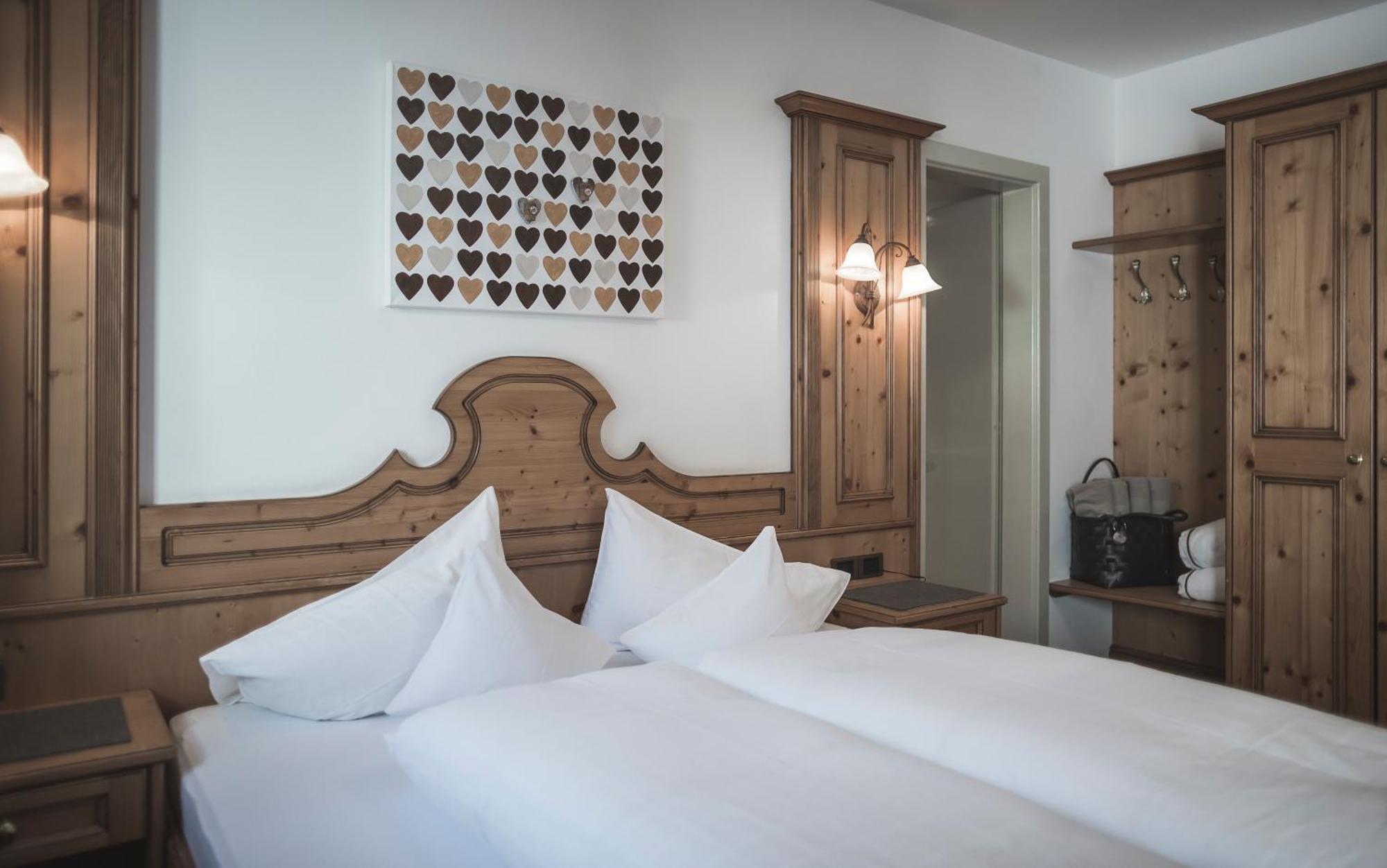 Hotel Alpenblick Sexten Extérieur photo