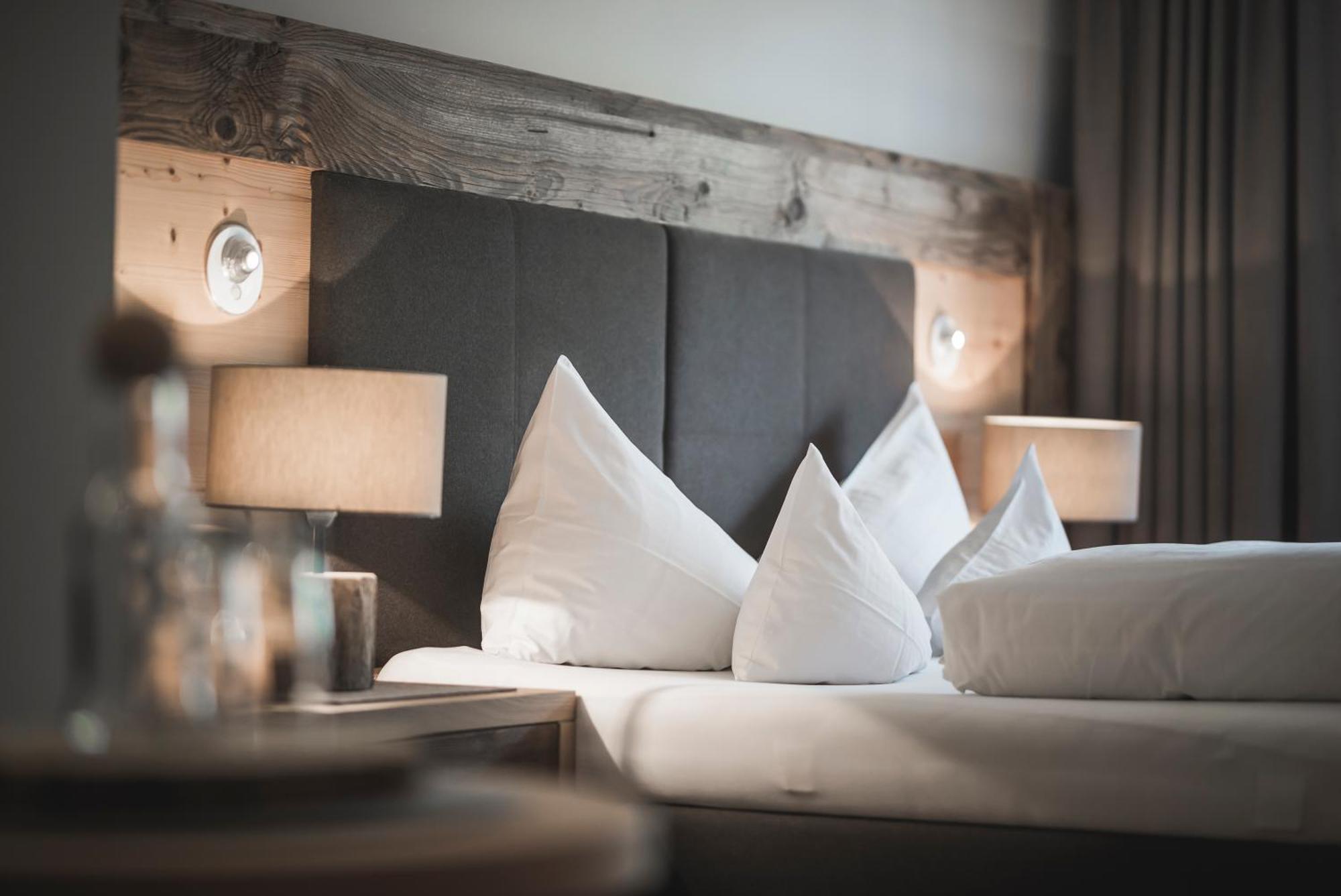Hotel Alpenblick Sexten Extérieur photo